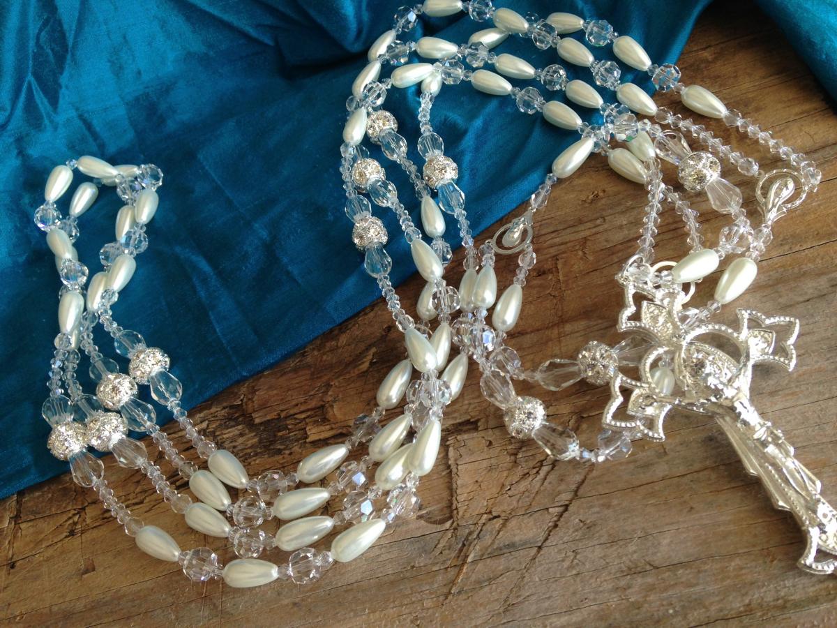 Swarovski Drop Pearls Wedding Lasso/ White Pearls
